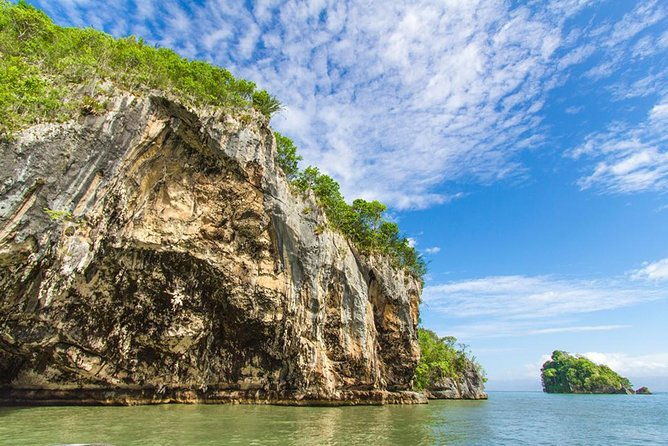 los-haitises-national-park-tour-from-las-terrenas-or-samana-half-day-trip