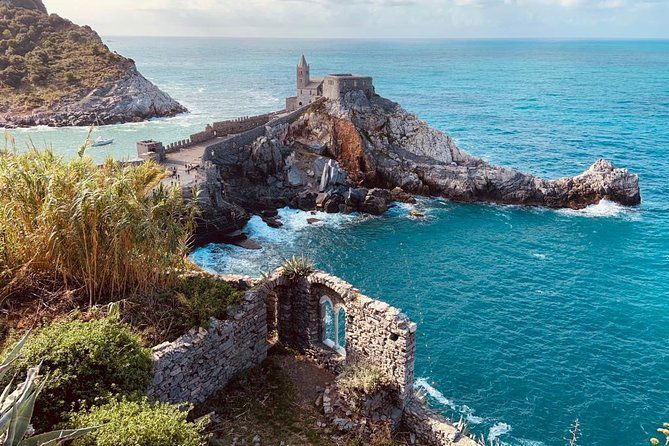 lucca-private-day-trip-to-portovenere-cinque-terre
