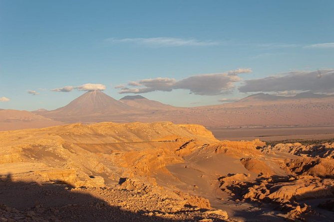 lunar-landscape-adventure-in-valle-de-la-luna