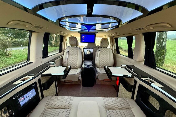 luxembourg-private-limo-tours