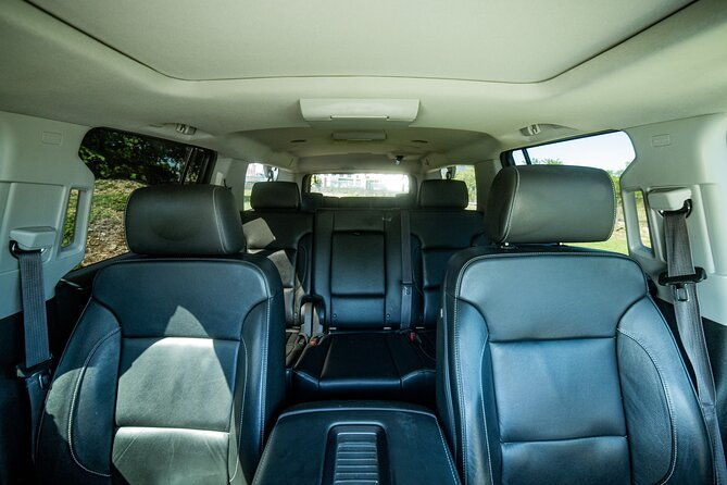 luxury-airport-transfer-from-or-to-antigua-airport