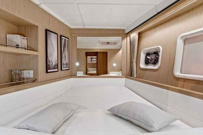 luxury-catamaran-in-the-maddalena-archipelago-from-palau