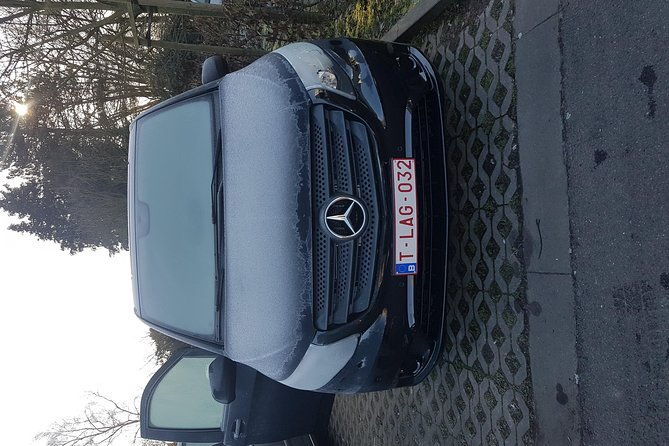 luxury-minivan-from-charleroi-airport-to-the-city-of-brussels