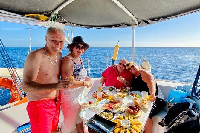 luxury-private-half-day-catamaran-charter-in-lanzarote-3