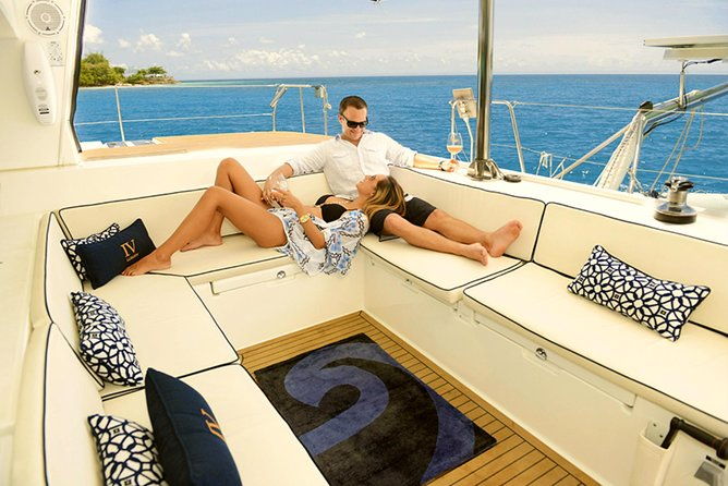 luxury-seafood-cruise-st-lucia-from-castries