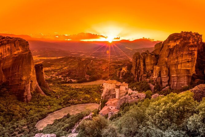 majestic-meteora-private-sunset-tour