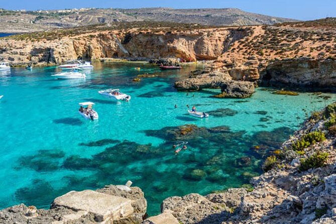 malta-comino-cruise-and-jeep-tour-with-lunch-and-transport