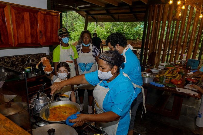 manuel-antonio-local-cooking-class-with-botanical-garden-tour