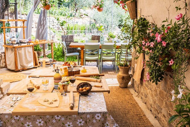 mari-cooking-class-in-a-family-farm-with-amalfi-coast-view