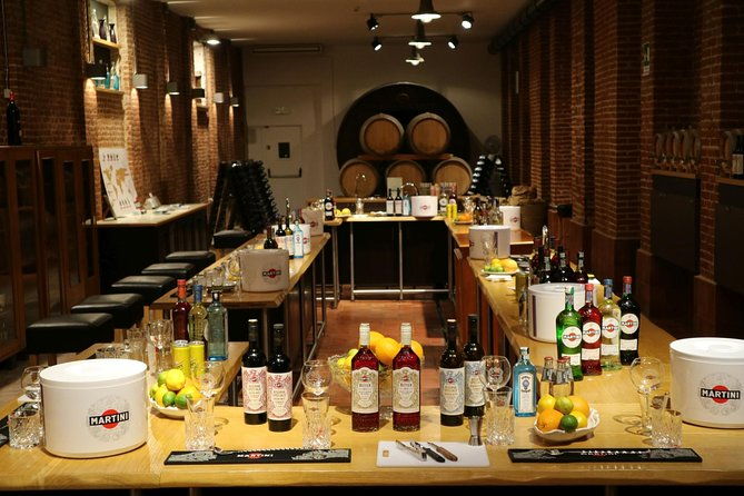 martini-cocktail-experience-in-pessione-italy-2