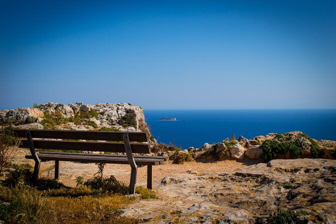 mdina-dingli-cliffs-and-san-anton-gardens-guided-tour