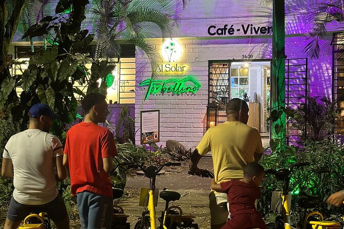 medellin-night-e-bike-tour-with-gourmet-dinner-included