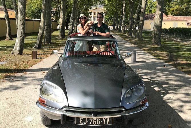 medoc-luxury-wine-trip-from-bordeaux-citroen-ds-limousine-convertible