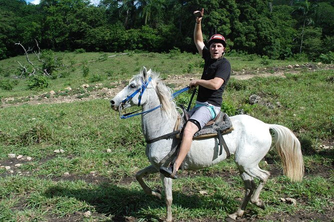 mega-zip-and-ride-in-dominican-countryside