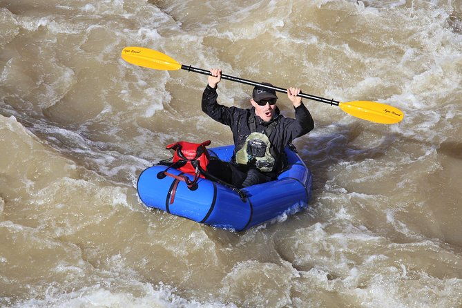 moab-canyoneering-and-packrafting-combo-2