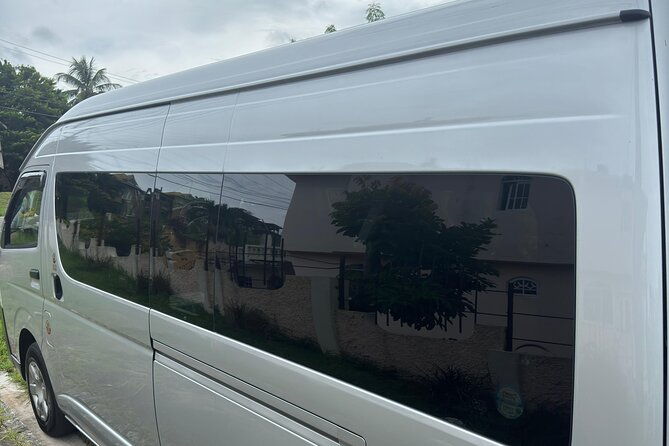montego-bay-airport-and-riu-montego-bay-private-shuttle