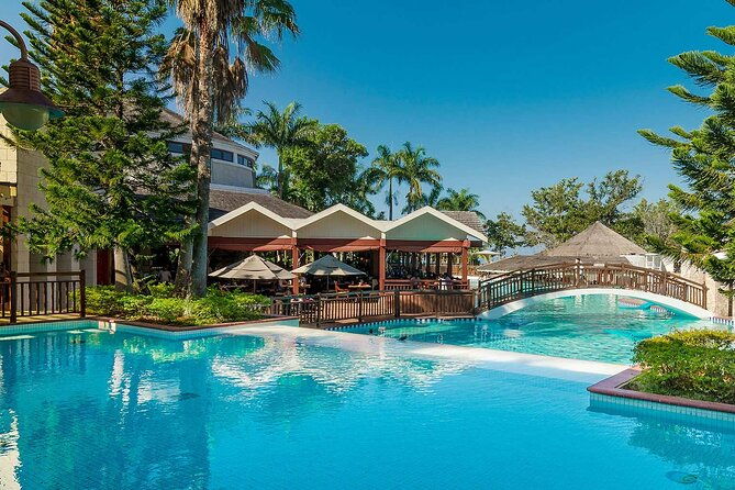 montego-bay-airport-private-taxi-to-any-negril-hotels-2