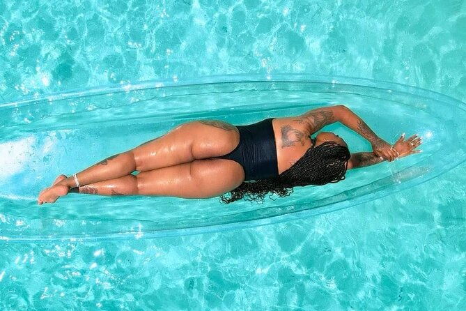 montego-bay-clear-water-kayaking-with-photoshoot-and-shopping