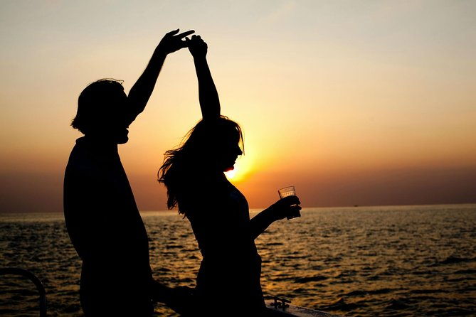 montego-bay-reggae-sunset-catamaran-cruise