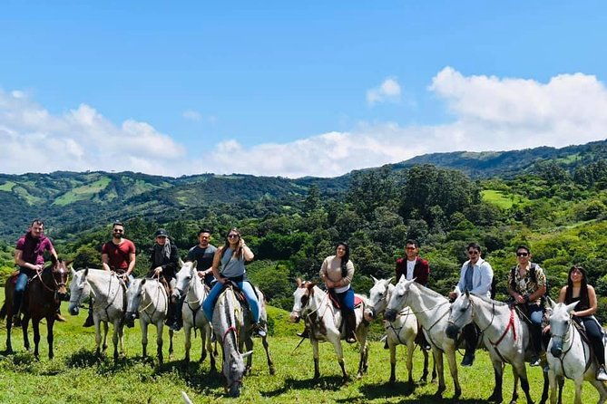 monteverde-cloud-forest-horseback-riding