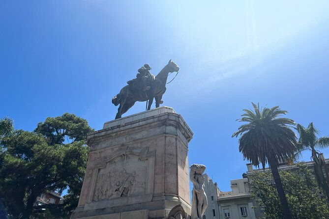 montevideo-historical-and-diverse-walking-spanish-and-or-portuguese