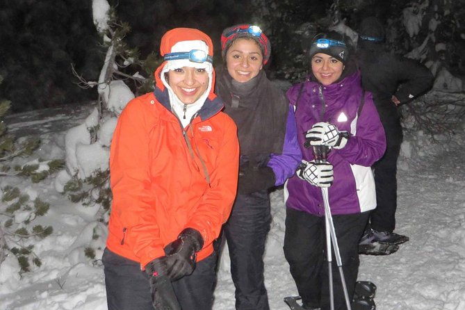 moonlight-snowshoe-hike