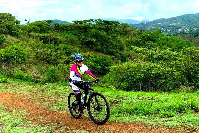 mountain-bike-tour-through-guatemala