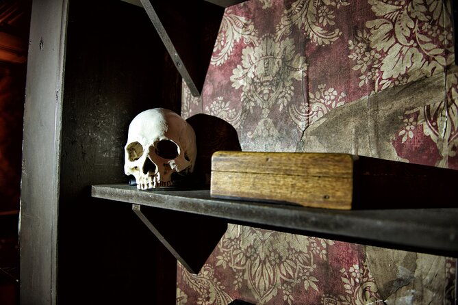 moviescape-stockport-haunted-house-ii-demons-curse-escape-room