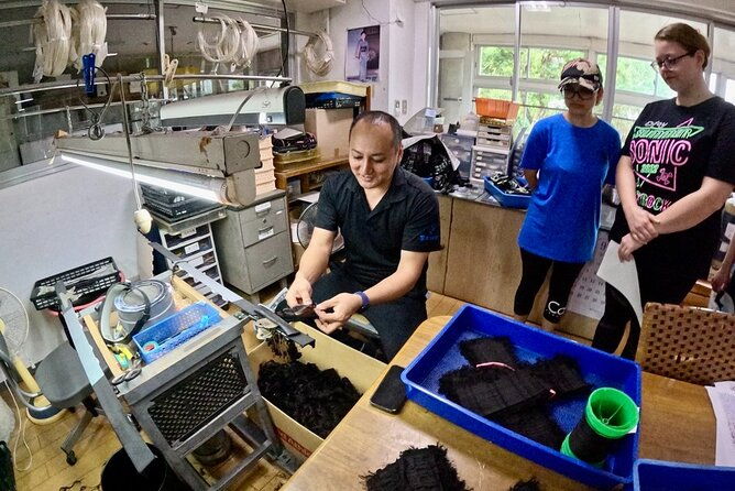 mud-dyeing-workshop-and-visit-to-oshima-tsumugi-textile-factory
