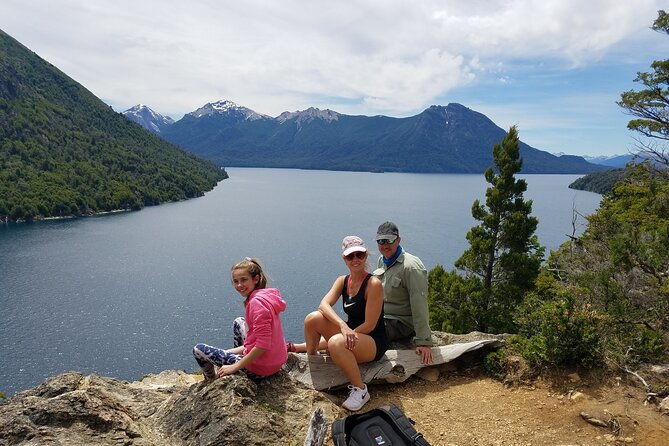 multisport-moreno-lake-kayaking-and-mirador-del-tristeza-hiking
