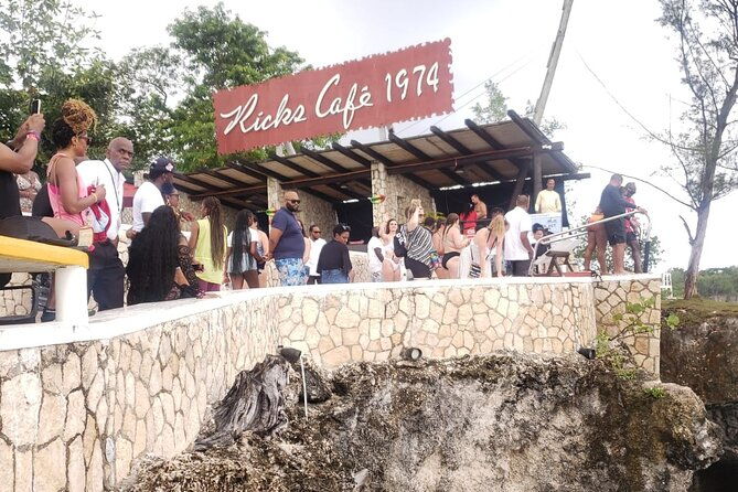 negril-7-mile-beach-and-ricks-cafe-private-tour