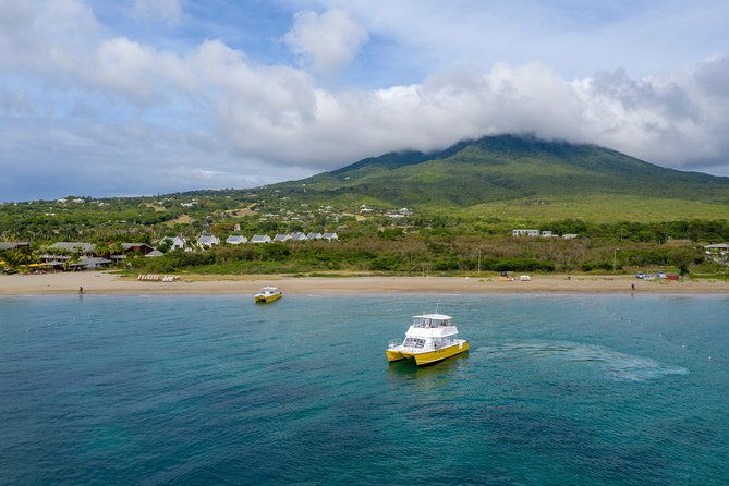 nevis-panoramic-drive-and-beach-experience