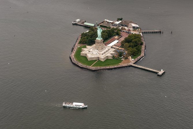 new-york-city-grand-island-helicopter-tour
