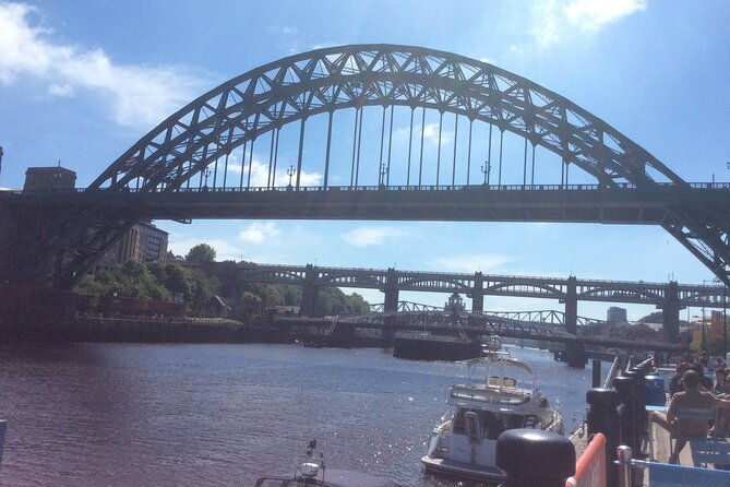 newcastle-upon-tyne-day-walking-tour-toon-tours