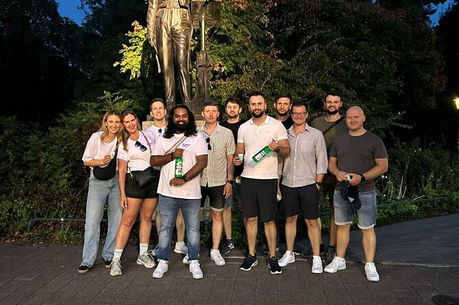night-pubcrawl-tour-in-dusseldorf-shots-and-party