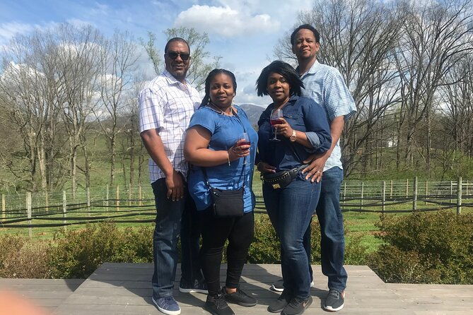 north-georgia-mountains-two-vineyard-wine-tasting-tour-2