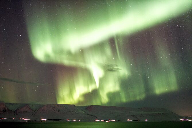 northern-lights-photography-from-akureyri