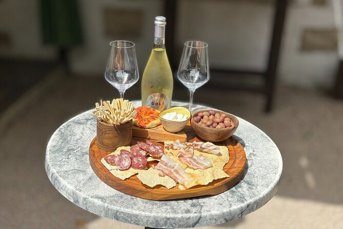 olive-oil-museum-extravirgin-lesson-with-food-and-wine-tasting