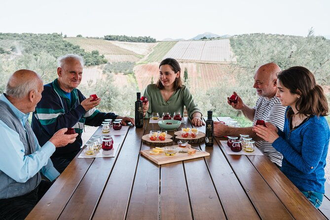 olive-oil-tour-tasting-with-sommelier-kalentzi-athens-daytrip-2