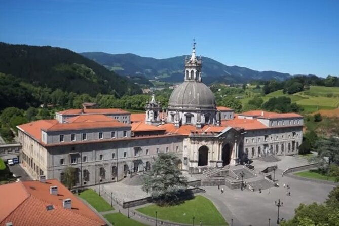 onati-and-aranzazu-sanctuary-tour-from-san-sebastian