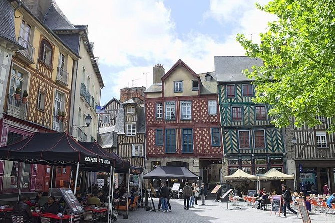 outdoor-escape-game-the-headquarters-of-rennes-3