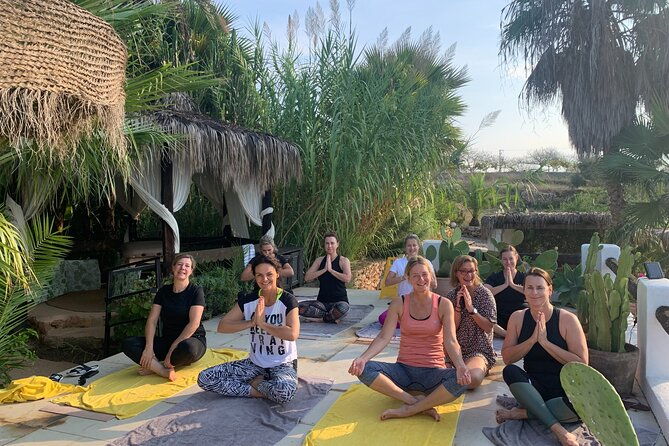 outdoor-yoga-and-breathe-works-experience-in-ibiza