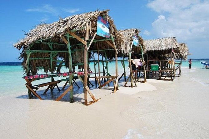 paradise-island-cayo-arena-mangroves-from-puerto-plata-full-day