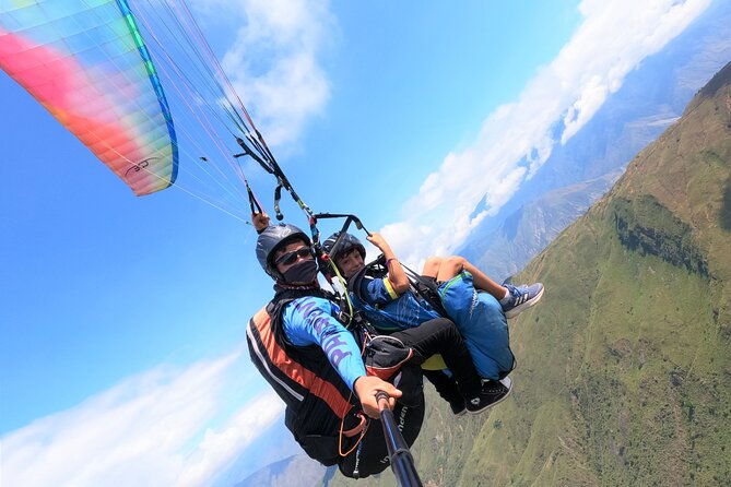 paragliding-in-the-grand-canyon-of-chicamocha