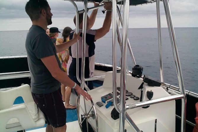 parasailing-snorkeling-and-glass-boat-adventure-in-negril