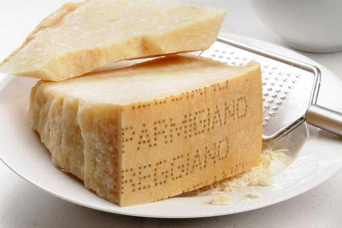 parmigiano-reggiano-cheese-factory-small-group-tour-from-parma