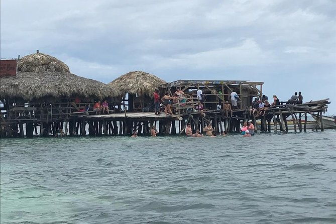 pelican-bar-private-tour