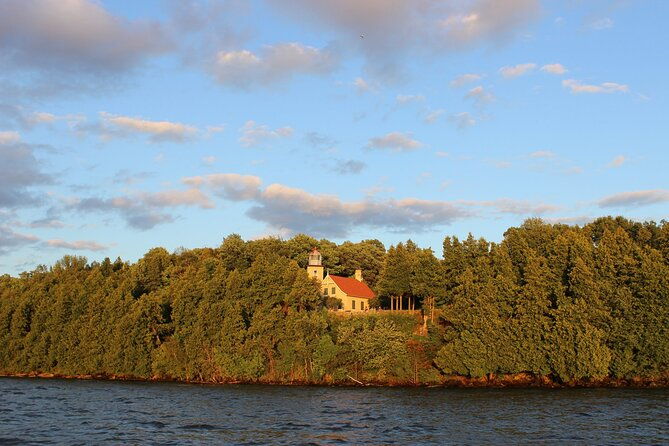 peninsula-park-caves-scenic-boat-tour-2