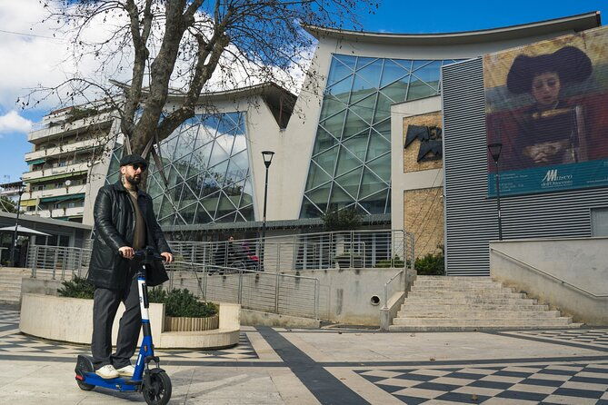 pescara-tour-by-e-scooter-or-bike-among-art-flavors-and-shopping