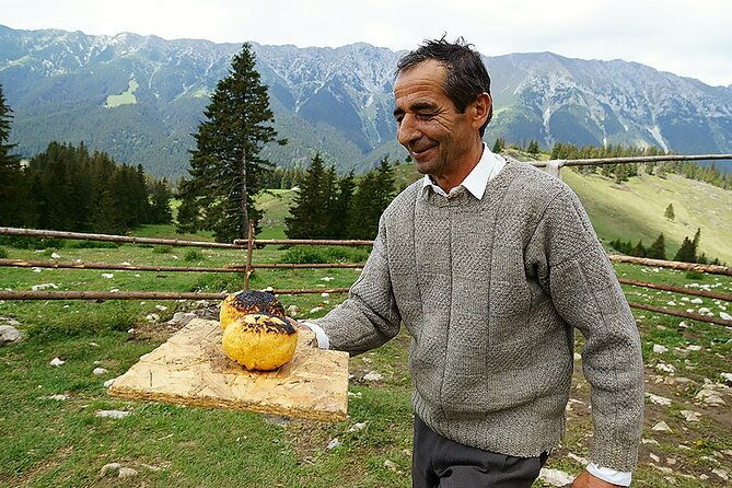 pestera-and-magura-full-day-private-walking-tour-from-brasov